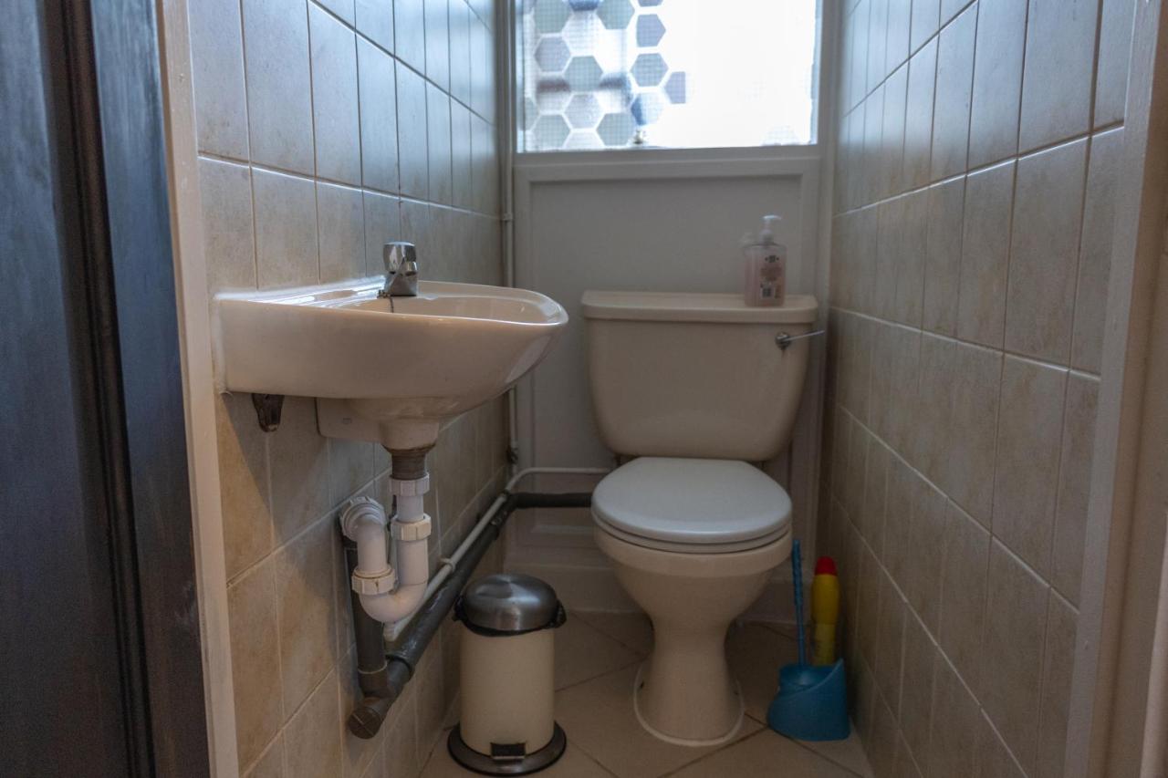 - 4 Bed - Sleeps 8 - Garden - Pet Friendly Ferienhaus London